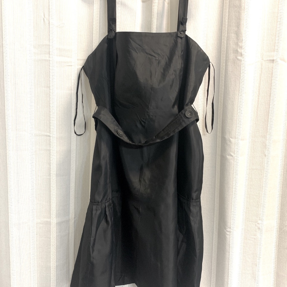 Vera Wang Maids Dress, Black.